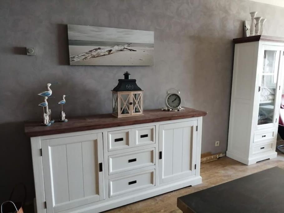 Lovely N° 9 Op Ieder Moment Een Prachtig Zeezicht & Zwembad Middelkerke Luaran gambar