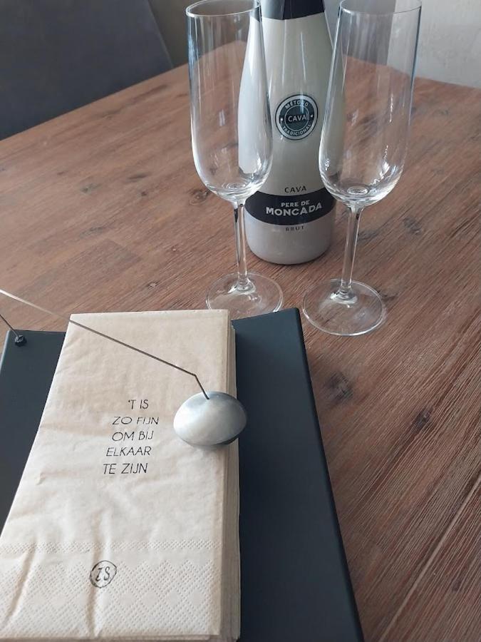 Lovely N° 9 Op Ieder Moment Een Prachtig Zeezicht & Zwembad Middelkerke Luaran gambar